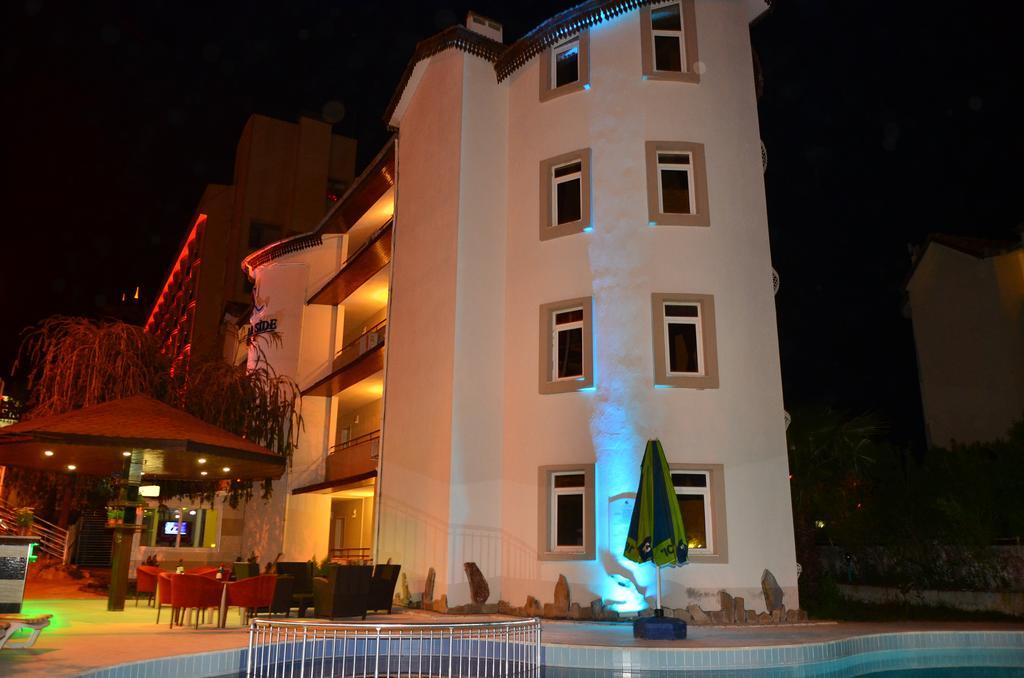 Almila Side Suite Hotel الغرفة الصورة