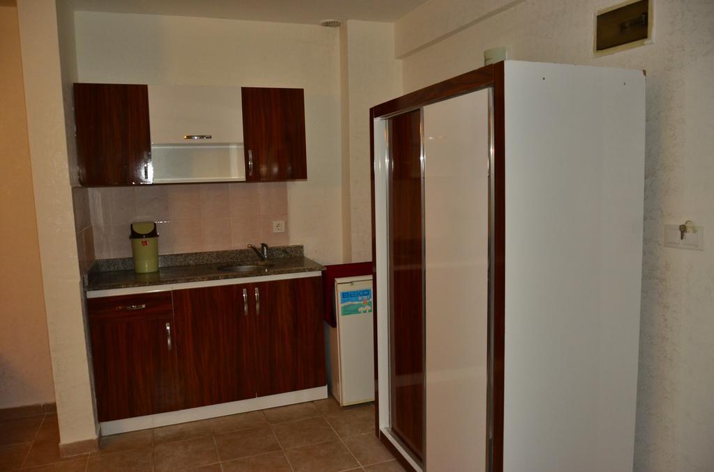 Almila Side Suite Hotel الغرفة الصورة